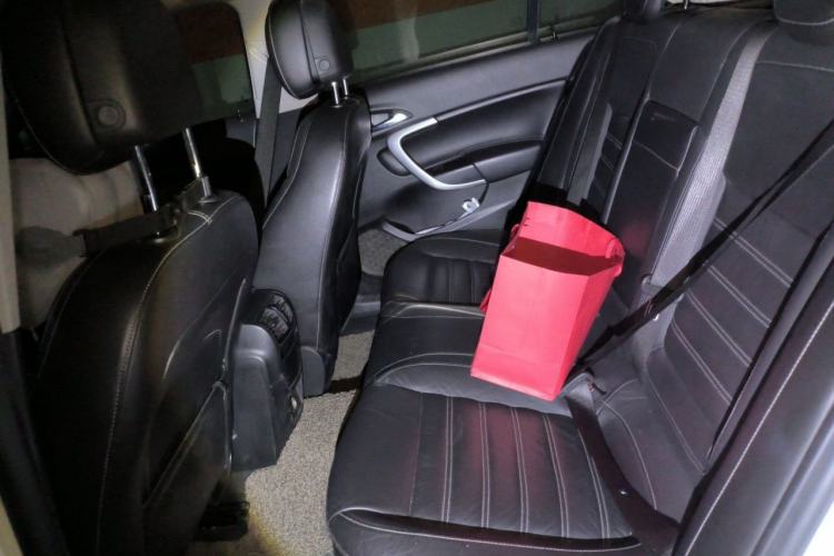 Used Buick Regal 2014 1.6T Fashionable Tech Edition Left Rear Seat