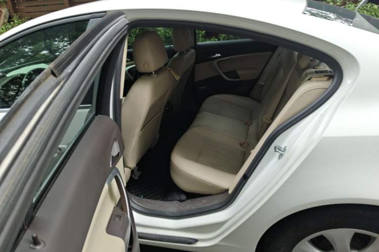 Used Buick Regal 2014 2.0L Leading Fashion Edition Left Rear Seat