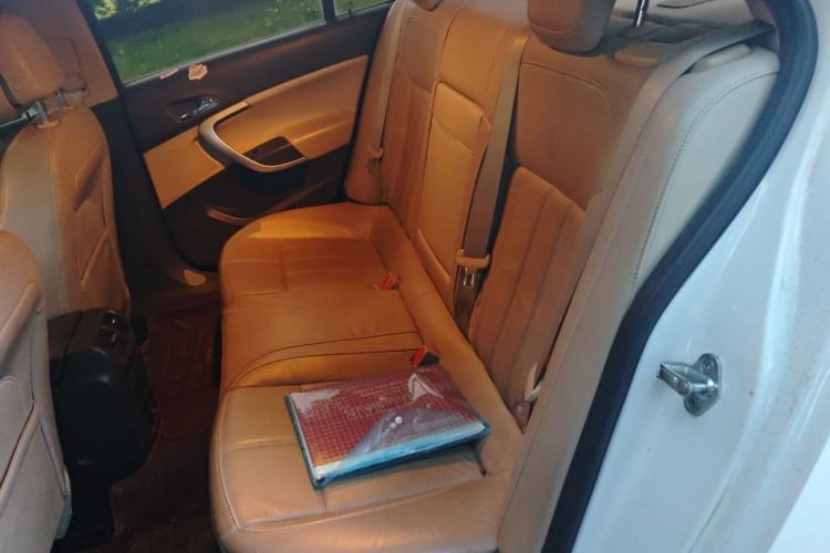Used Buick Regal 2014 2.0L Elite Fashion Edition Left Rear Seat