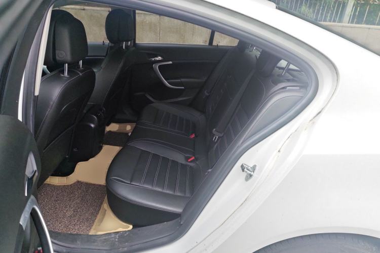 Used Buick Regal 2014 1.6T Fashionable Tech Edition Left Rear Seat