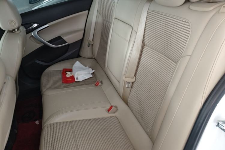 Used Buick Regal 2014 2.0L Leading Fashion Edition Left Rear Seat