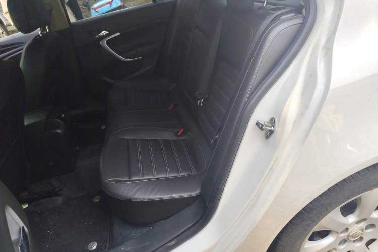 Used Buick Regal 2014 1.6T Fashionable Tech Edition Left Rear Seat