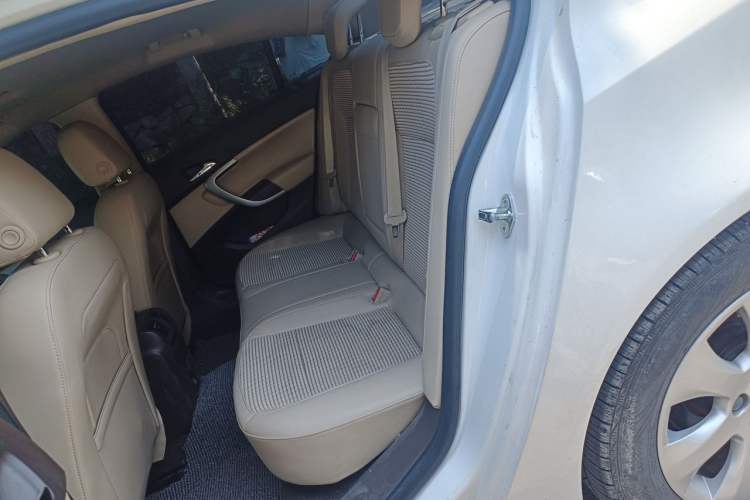 Used Buick Regal 2014 2.0L Leading Fashion Edition Left Rear Seat