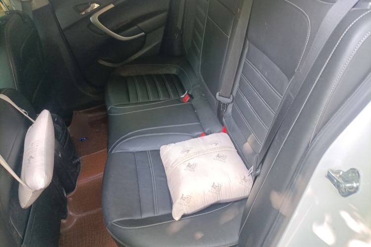 Used Buick Regal 2014 1.6T Fashionable Tech Edition Left Rear Seat