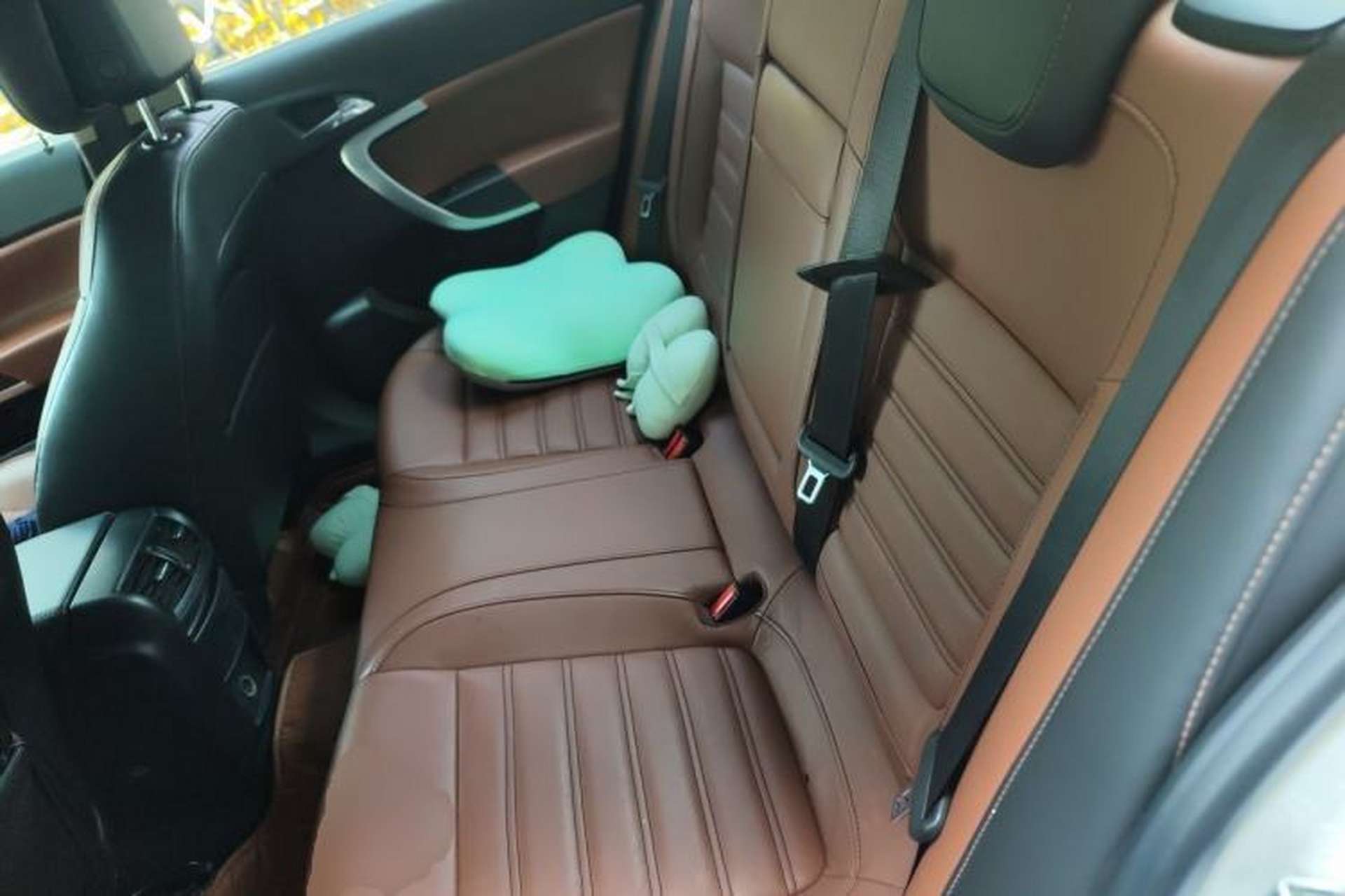 Used Buick Regal 2014 GS 2.0T Grand Sport Edition Left Rear Seat