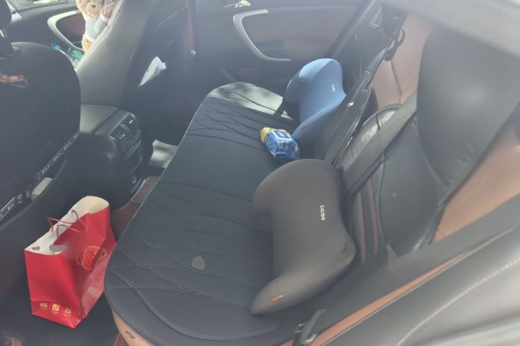 Used Buick Regal 2014 GS 2.0T Passionate Sport Edition Left Rear Seat