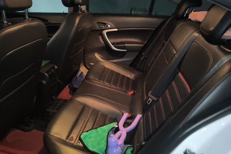 Used Buick Regal 2014 GS 2.0T Passionate Sport Edition Left Rear Seat