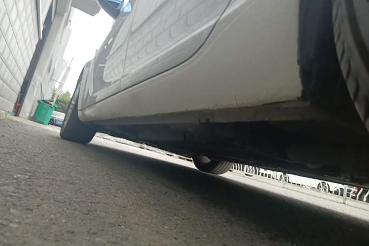 Used Buick Regal 2014 GS 2.0T Passionate Sport Edition Left Side Sill