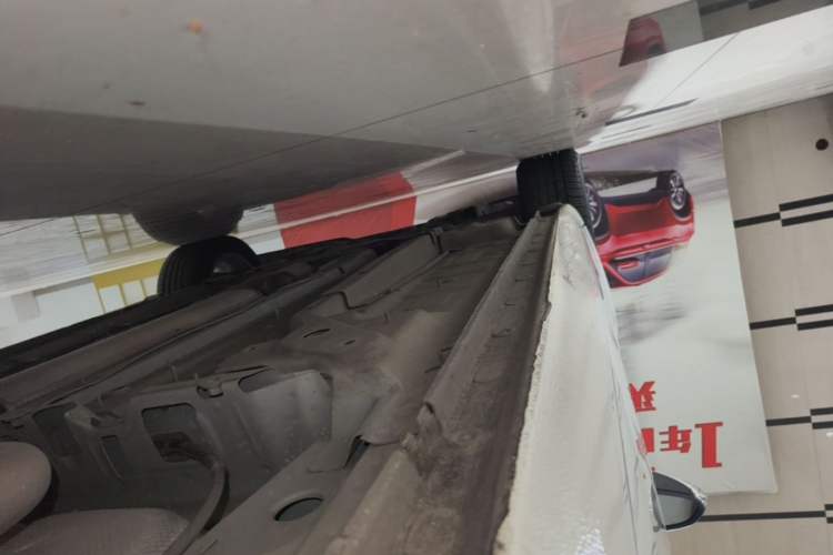 Used Buick Regal 2014 2.0L Leading Fashion Edition Left Side Sill