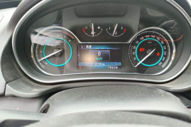 Used Buick Regal 2014 GS 2.0T Grand Sport Edition Odometer Close Up