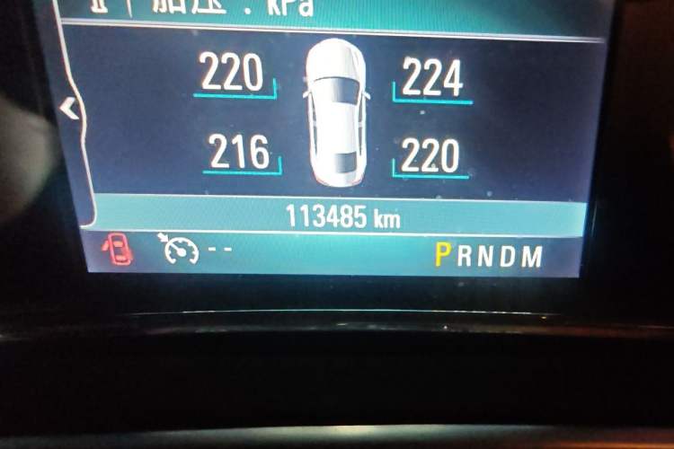 Used Buick Regal 2014 GS 2.0T Grand Sport Edition Odometer Close Up