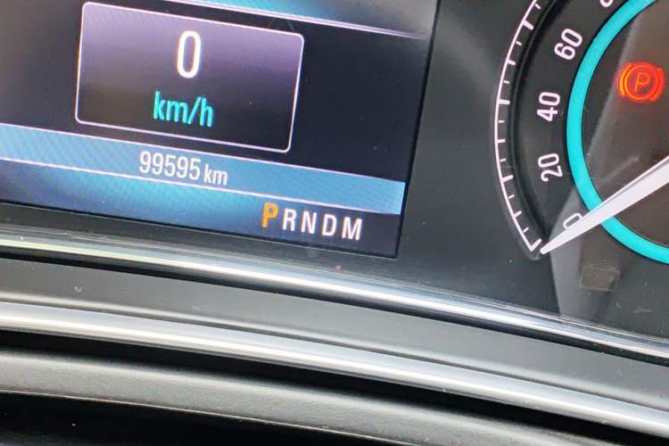Used Buick Regal 2014 GS 2.0T Grand Sport Edition Odometer Close Up