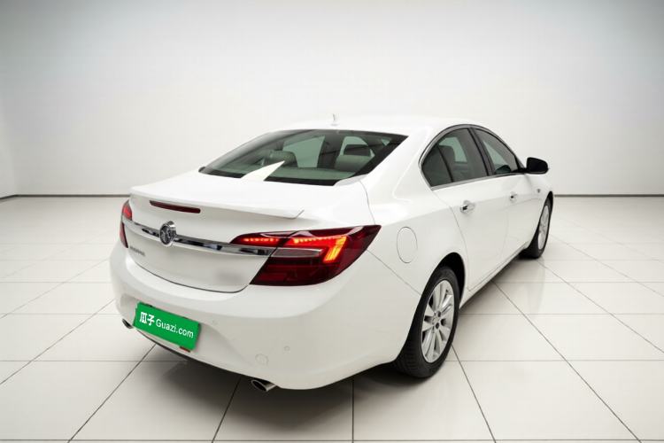 Used Buick Regal 2014 2.0L Elite Fashion Edition Rear