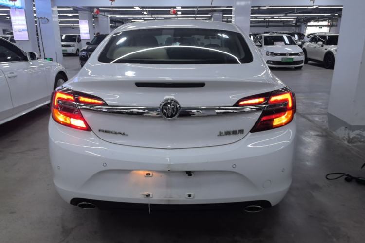 Used Buick Regal 2014 2.0L Leading Fashion Edition Rear