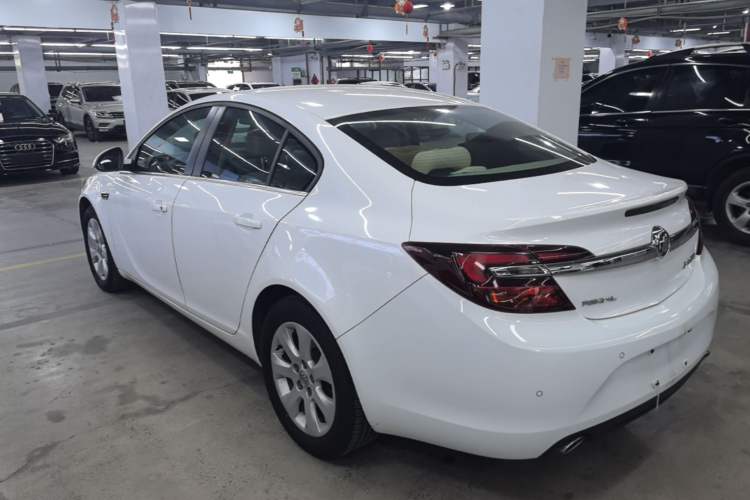 Used Buick Regal 2014 2.0L Leading Fashion Edition Rear Left 45 Deg