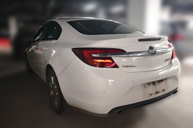 Used Buick Regal 2014 2.0L Leading Fashion Edition Rear Left 45 Deg