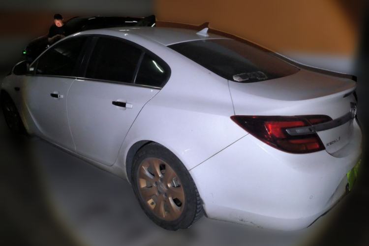 Used Buick Regal 2014 1.6T Fashionable Tech Edition Rear Left 45 Deg