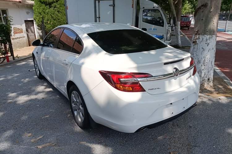 Used Buick Regal 2014 2.0L Leading Fashion Edition Rear Left 45 Deg