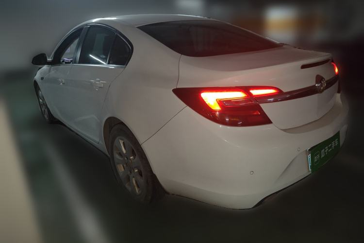 Used Buick Regal 2014 2.0L Leading Fashion Edition Rear Left 45 Deg