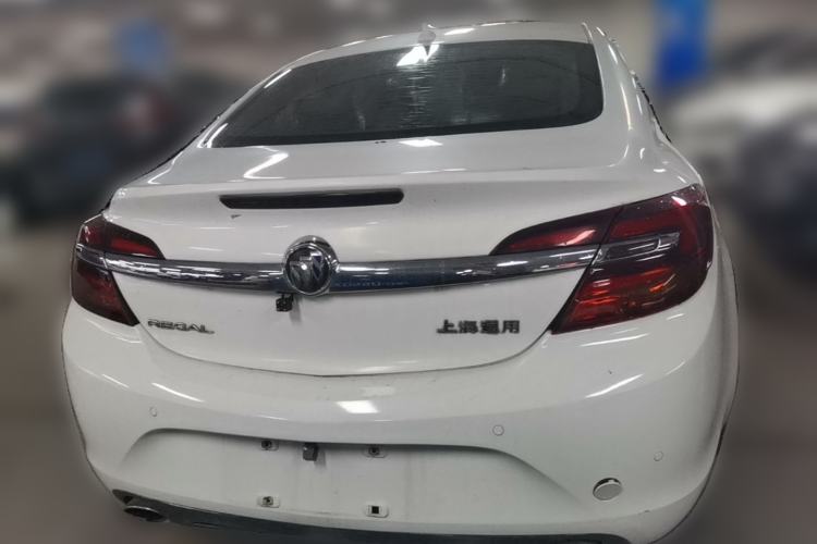 Used Buick Regal 2014 2.0L Elite Fashion Edition Rear