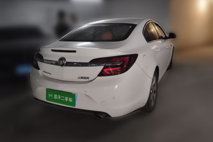 Used Buick Regal 2014 2.0L Leading Fashion Edition Rear Right 45 Deg