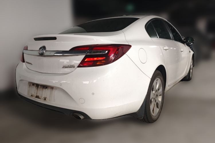 Used Buick Regal 2014 2.0L Leading Fashion Edition Rear Right 45 Deg