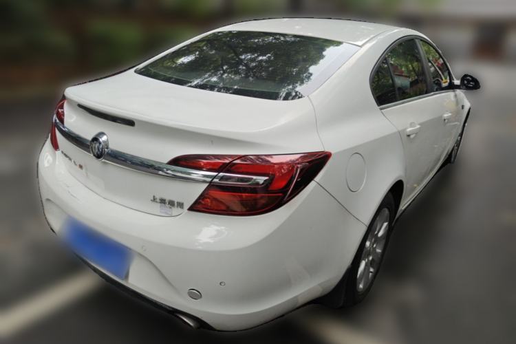 Used Buick Regal 2014 2.0L Leading Fashion Edition Rear Right 45 Deg