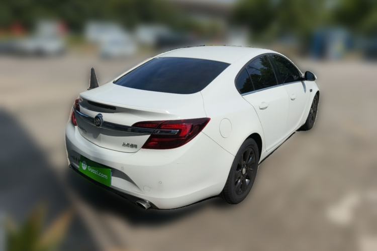 Used Buick Regal 2014 2.0L Leading Fashion Edition Rear Right 45 Deg