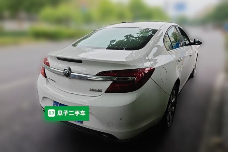 Used Buick Regal 2014 2.0L Leading Fashion Edition Rear Right 45 Deg