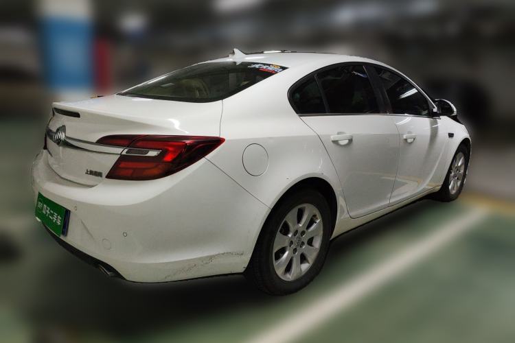 Used Buick Regal 2014 2.0L Leading Fashion Edition Rear Right 45 Deg