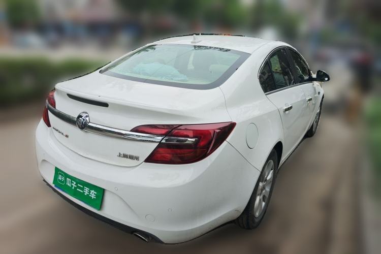 Used Buick Regal 2014 2.0L Leading Fashion Edition Rear Right 45 Deg