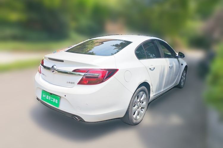 Used Buick Regal 2014 2.0L Leading Fashion Edition Rear Right 45 Deg