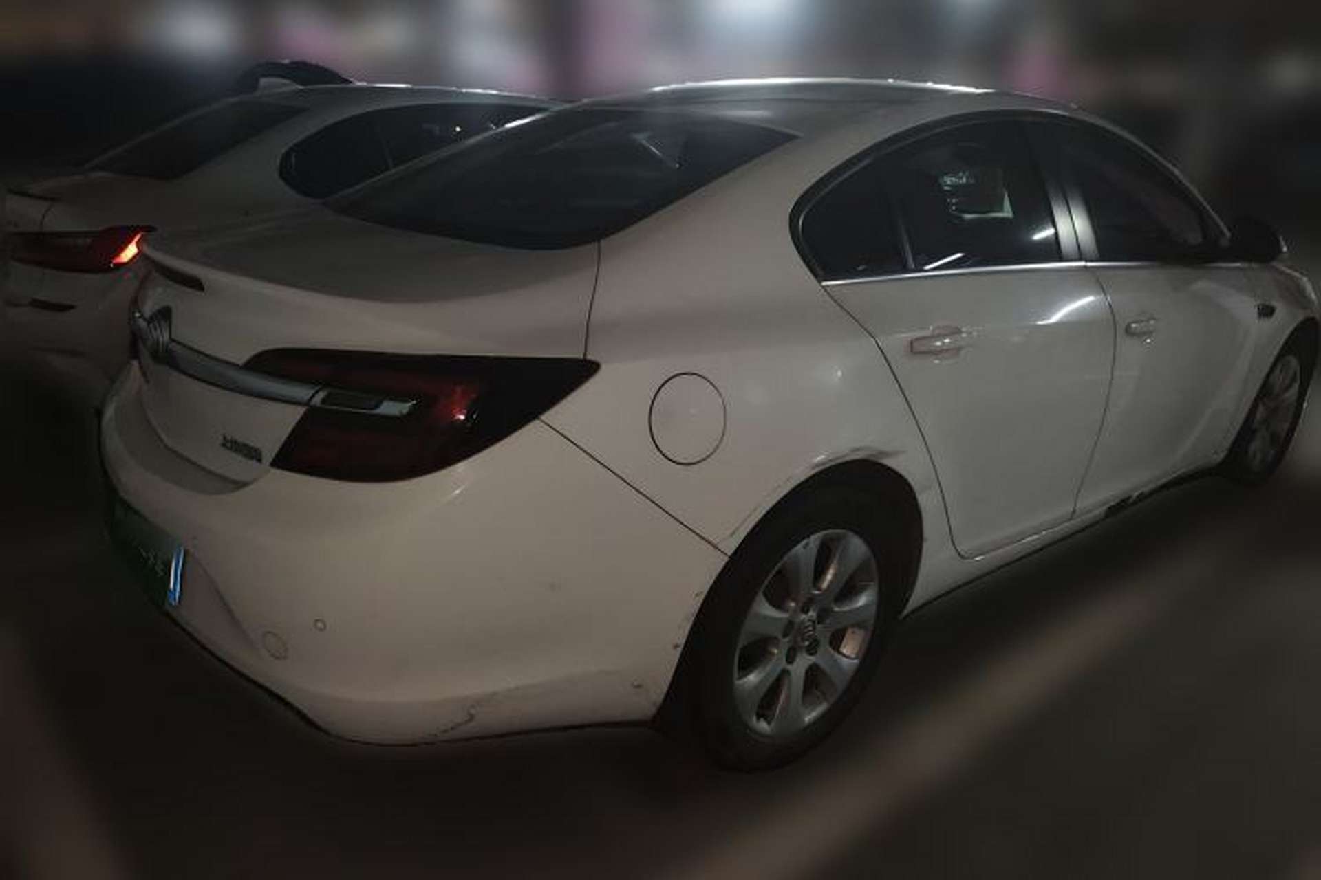Used Buick Regal 2014 2.0L Leading Fashion Edition Rear Right 45 Deg