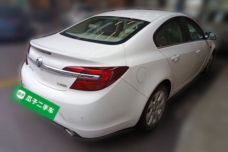 Used Buick Regal 2014 2.0L Leading Fashion Edition Rear Right 45 Deg