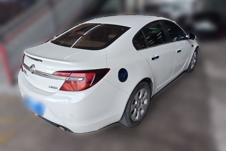 Used Buick Regal 2014 2.0L Leading Fashion Edition Rear Right 45 Deg