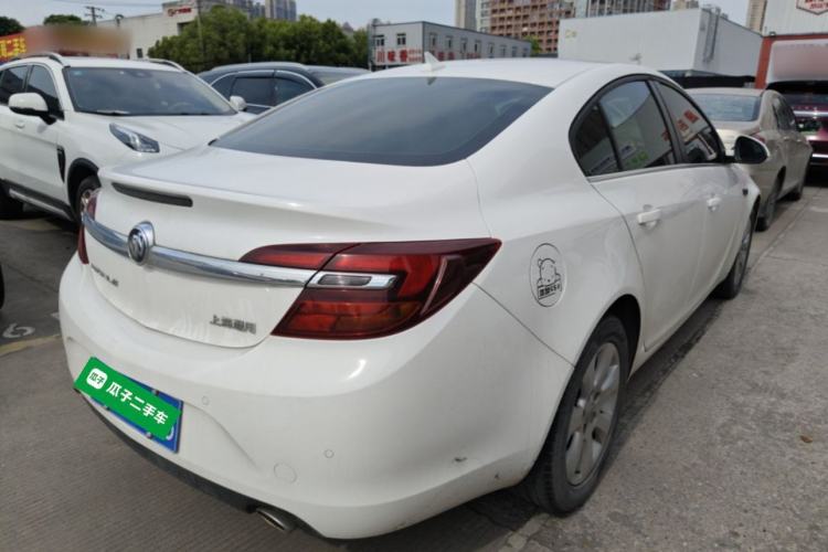 Used Buick Regal 2014 1.6T Fashionable Tech Edition Rear Right 45 Deg