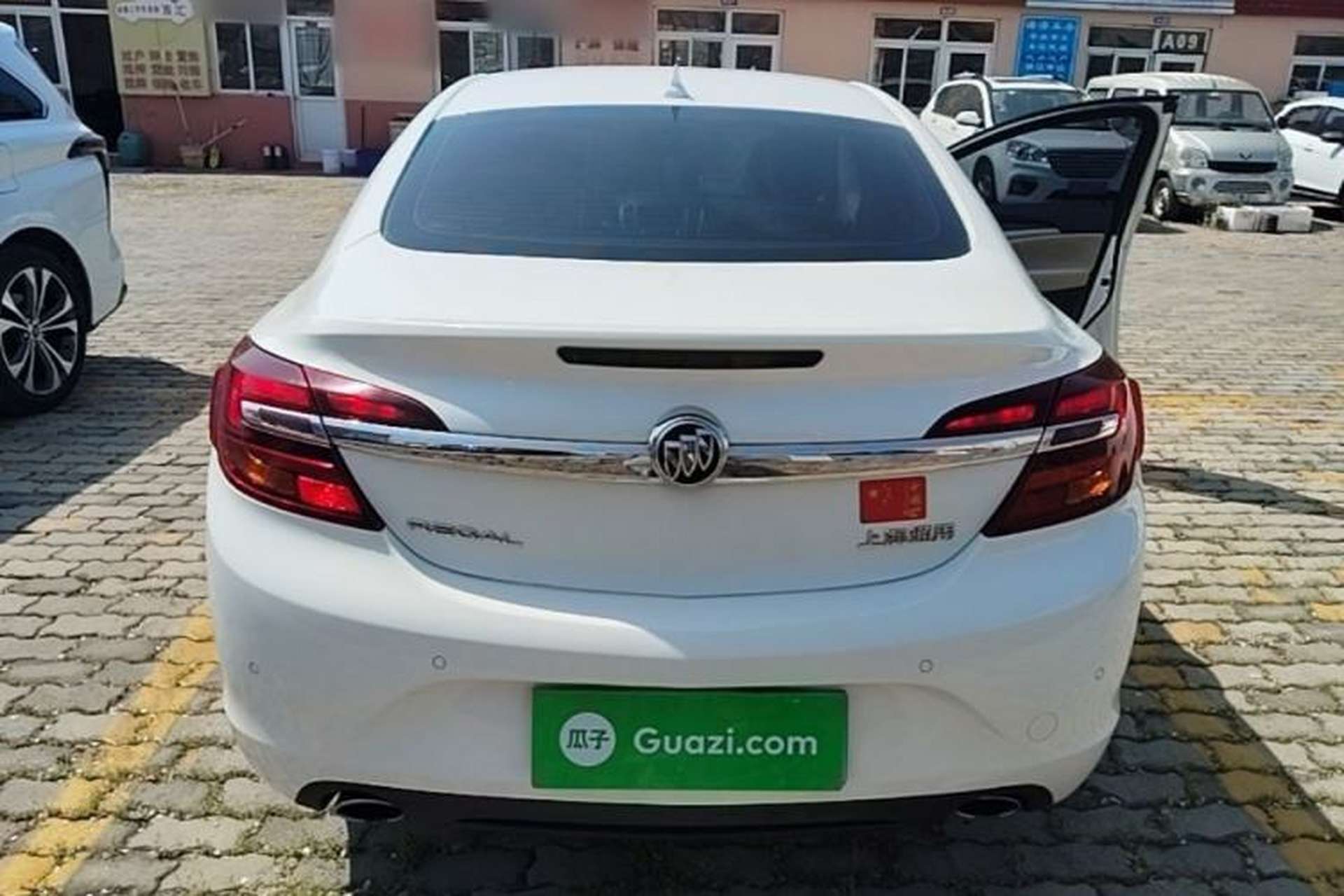 Used Buick Regal 2014 2.0L Elite Fashion Edition Rear