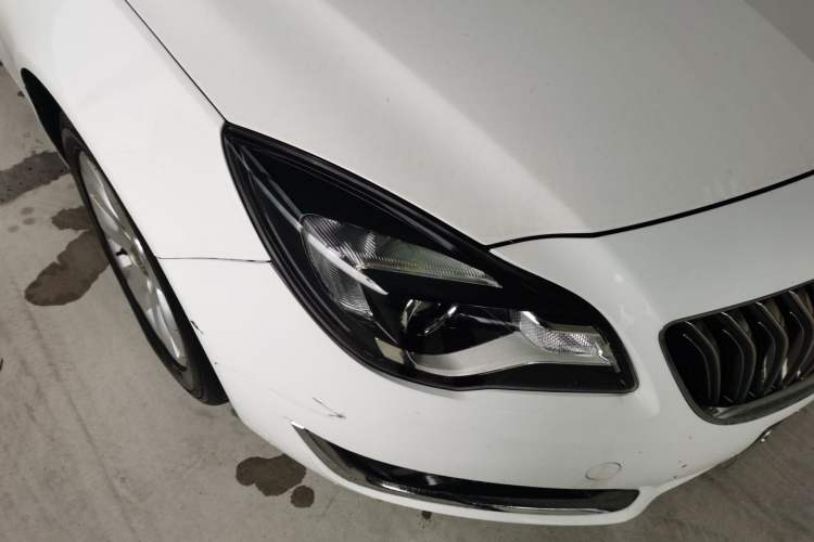 Used Buick Regal 2014 2.0L Leading Fashion Edition Right Front Headlight