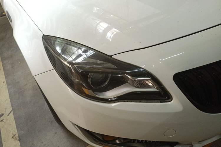 Used Buick Regal 2014 1.6T Fashionable Tech Edition Right Front Headlight