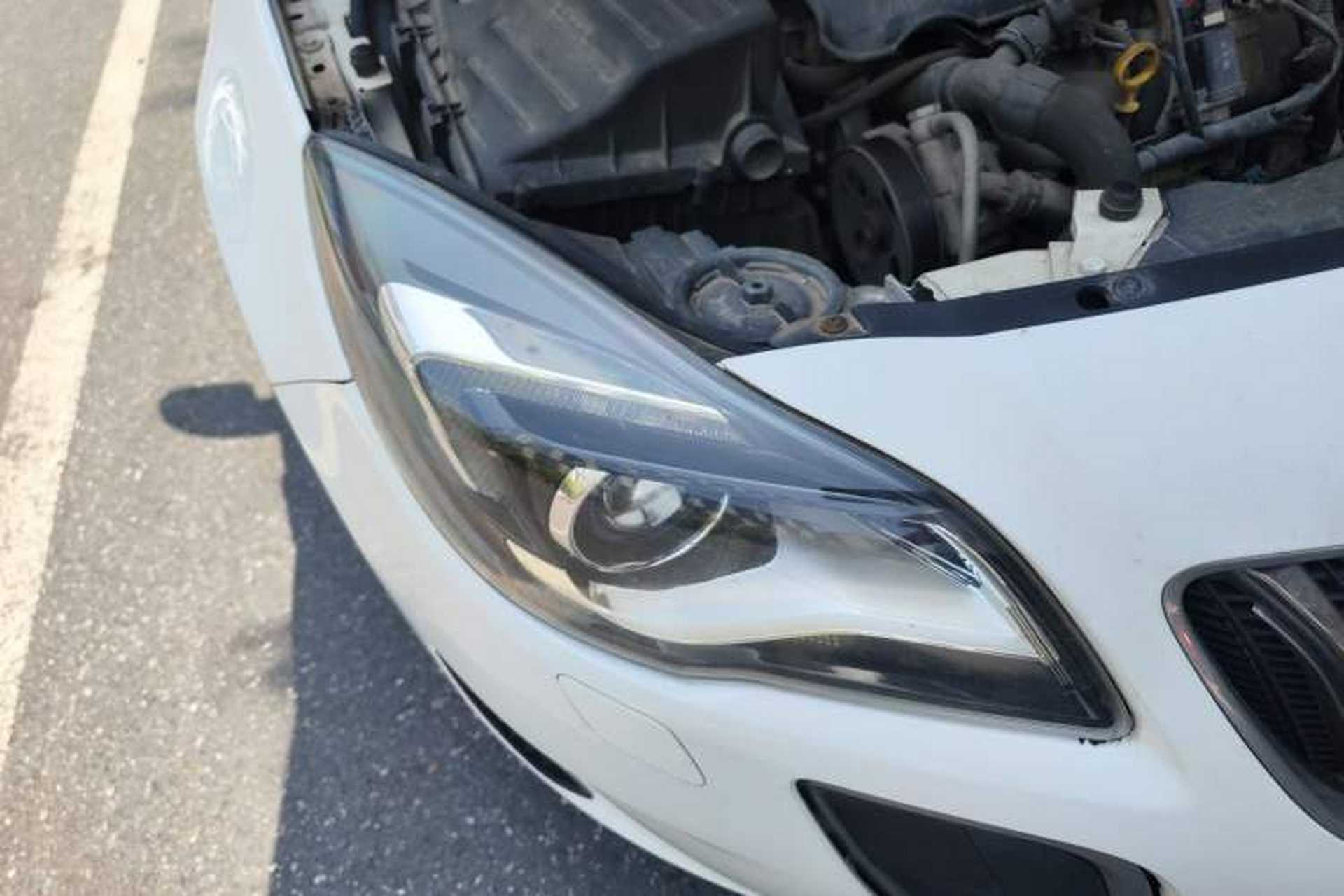 Used Buick Regal 2014 GS 2.0T Grand Sport Edition Right Front Headlight