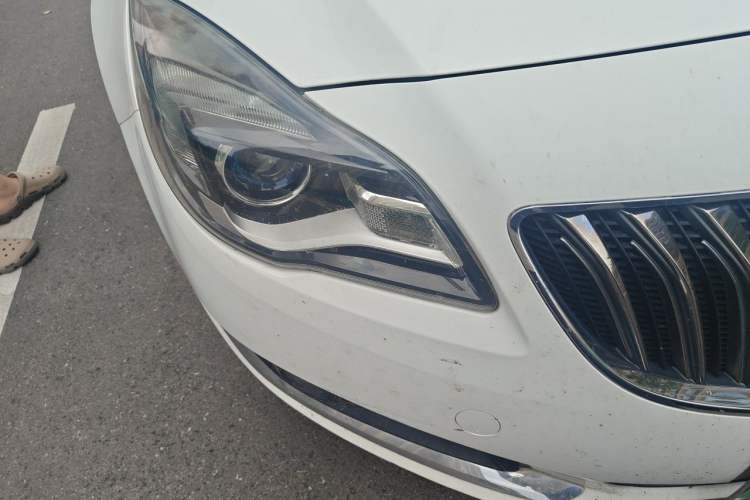 Used Buick Regal 2014 2.0L Leading Fashion Edition Right Front Headlight