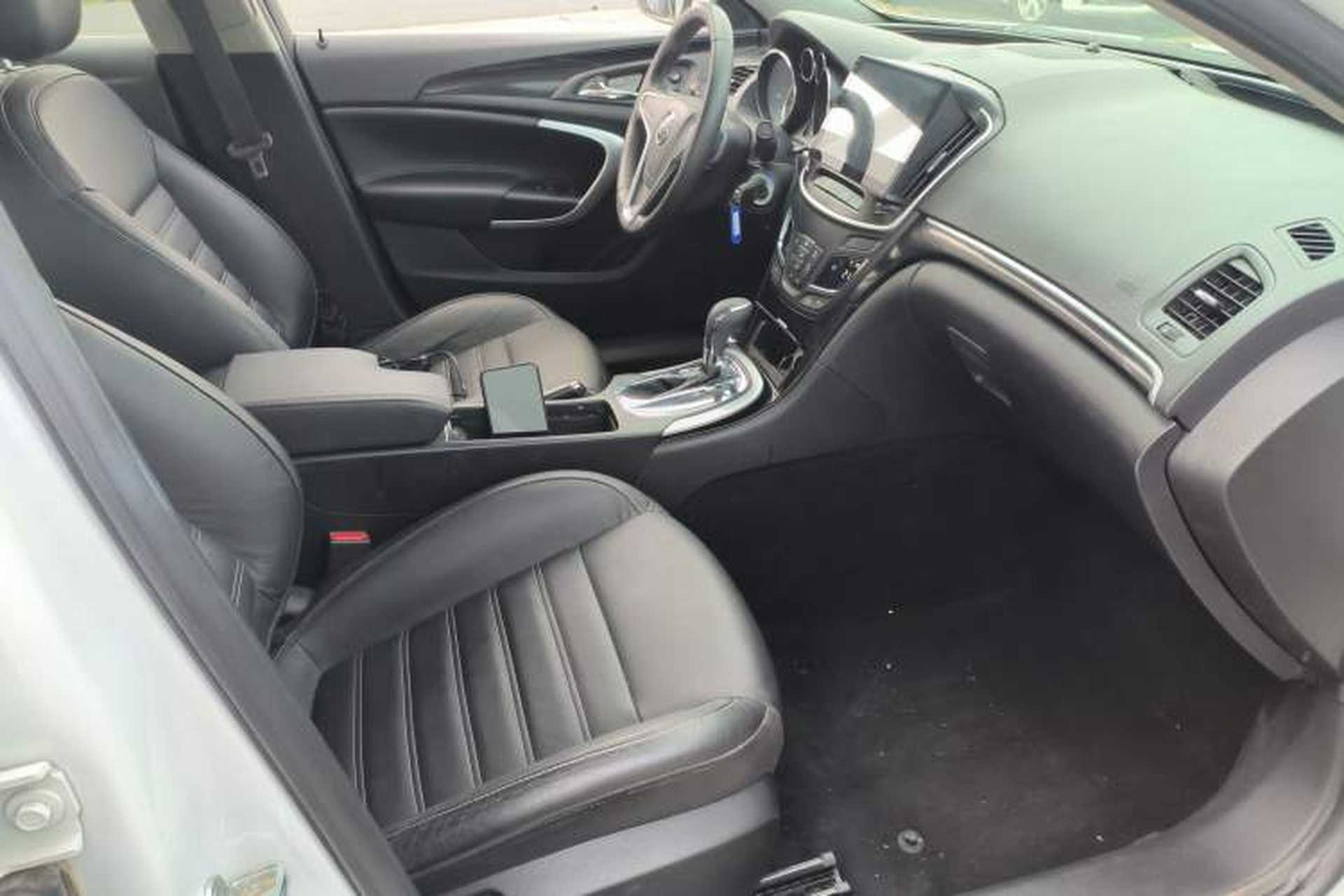 Used Buick Regal 2014 1.6T Fashionable Tech Edition Right Front Seat