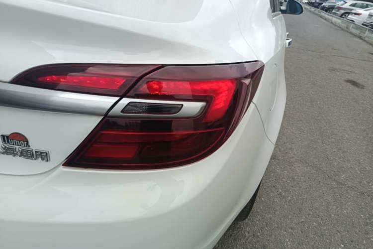 Used Buick Regal 2014 GS 2.0T Passionate Sport Edition Right Rear Taillight
