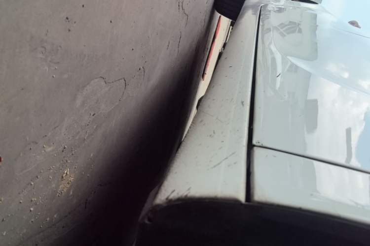 Used Buick Regal 2014 2.0L Leading Fashion Edition Right Side Sill