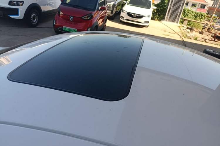 Used Buick Regal 2014 2.0L Leading Fashion Edition Roof