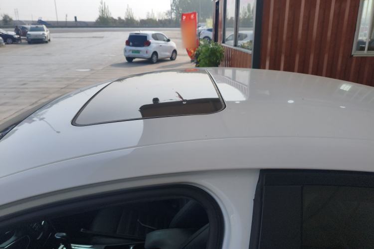 Used Buick Regal 2014 1.6T Fashionable Tech Edition Roof