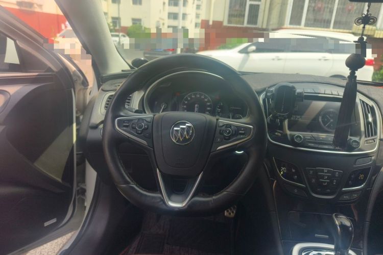 Used Buick Regal 2014 GS 2.0T Passionate Sport Edition Steering Wheel