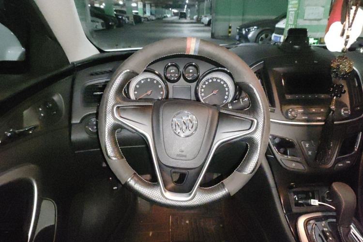 Used Buick Regal 2014 1.6T Fashionable Tech Edition Steering Wheel