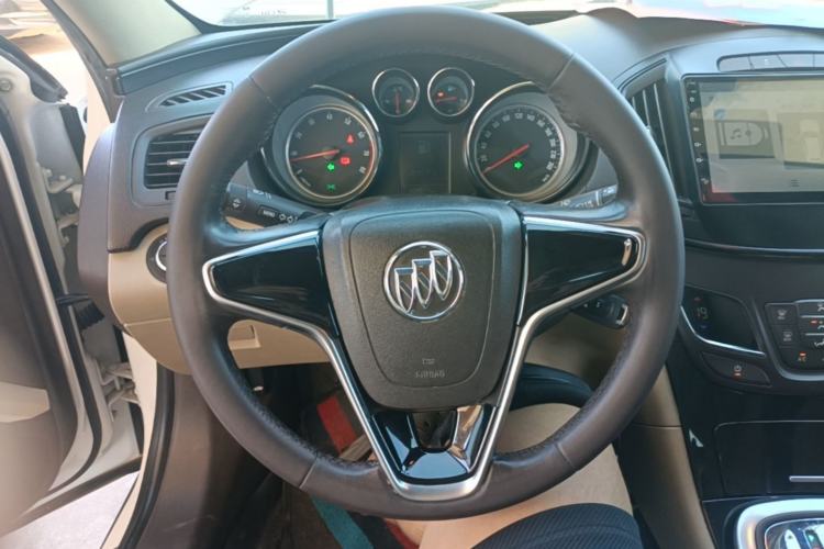 Used Buick Regal 2014 2.0L Leading Fashion Edition Steering Wheel