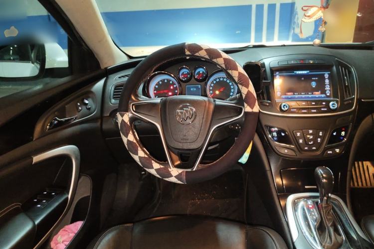 Used Buick Regal 2014 1.6T Fashionable Tech Edition Steering Wheel